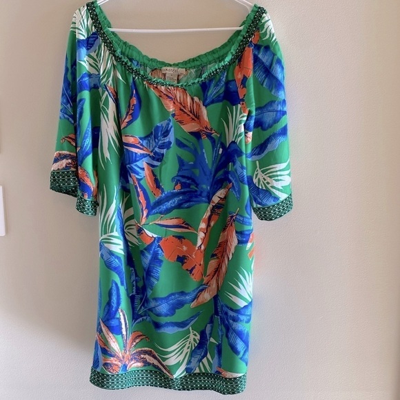 Flying Tomato Dresses & Skirts - Free Market by Flying Tomato scoop elastic neck short sleeve tropical dress L